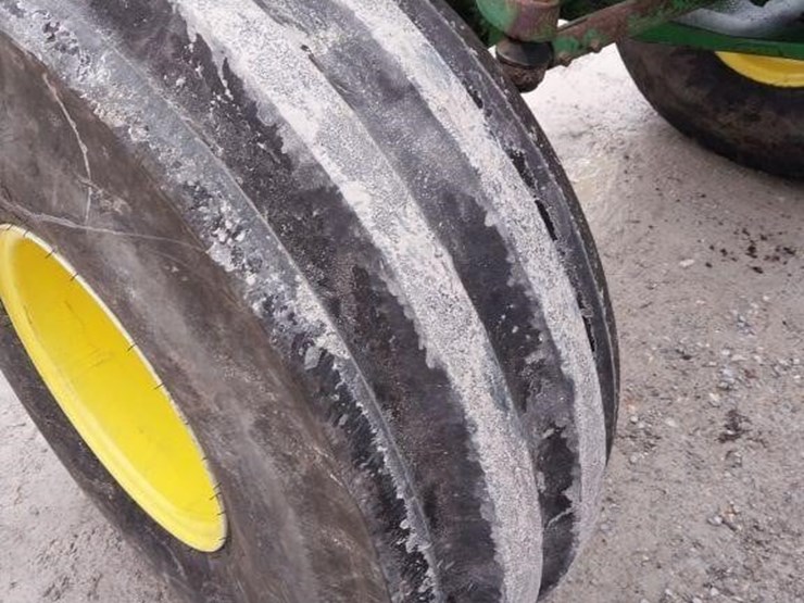 john-deere-4840-image-12