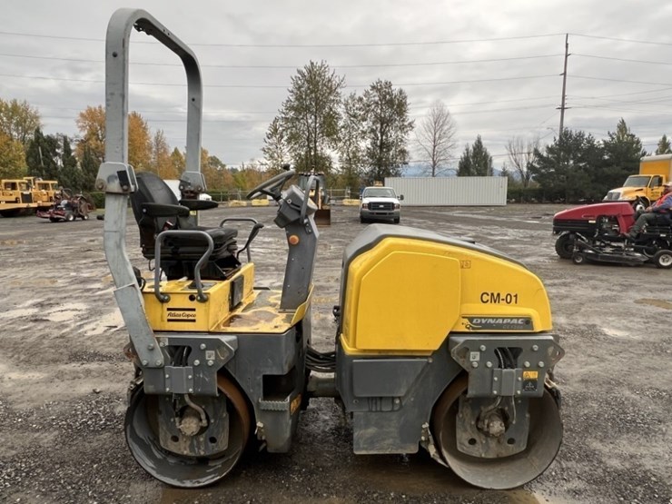 2015-dynapac-cc1200-image-3