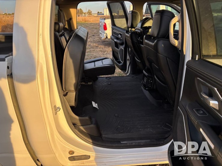 2019-dodge-1500-image-45