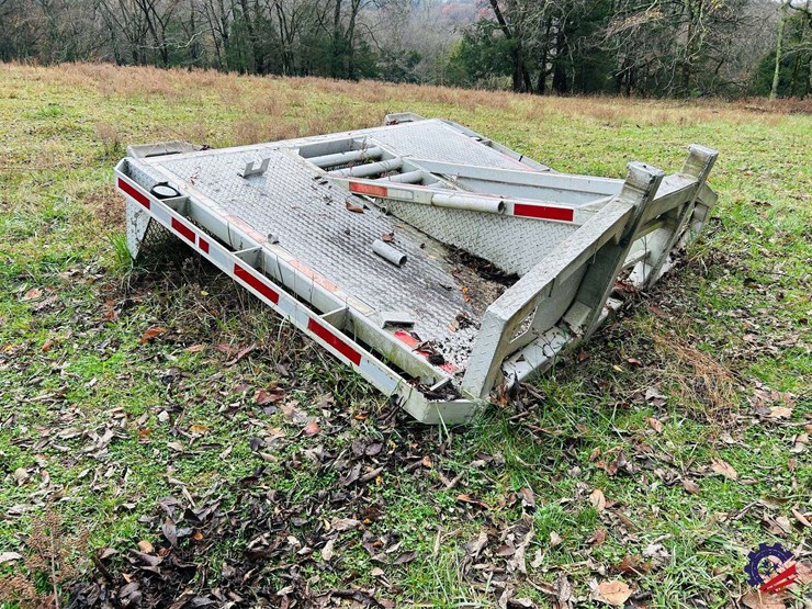 aluminum-7ft-flatbed-truck-body-image-7