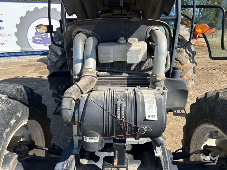 2010-new-holland-td5050-image-10