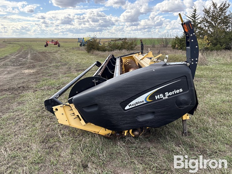 new-holland-18hs-image-8