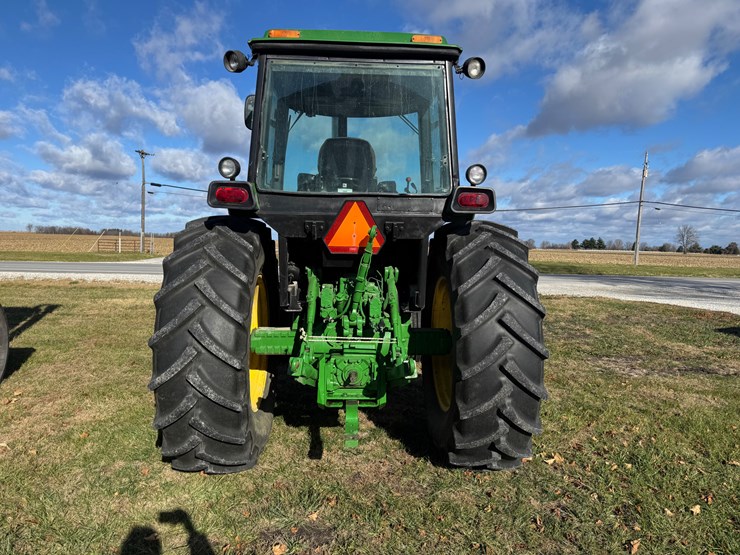 john-deere-4440-image-4