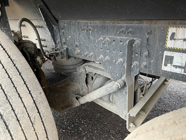 #1059-•-2021-mack-gr104b-quad-axle-dump-truck-(title-in-delay)-image-21