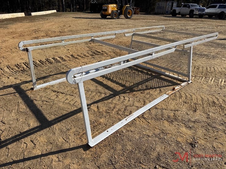 truck-ladder-rack-image-2