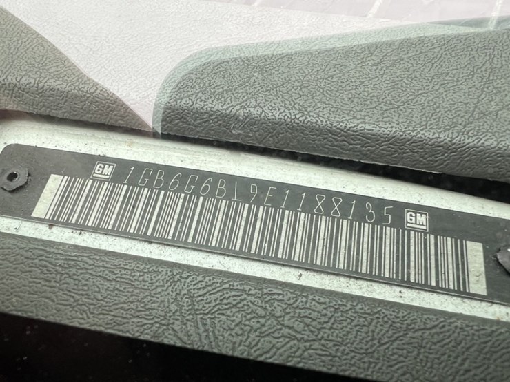 2014-chevrolet-express-paratransit-bus-image-9