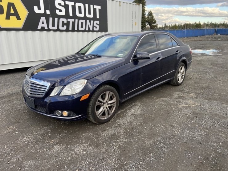 2011-mercedes-benz-e350-awd-sedan-image-1