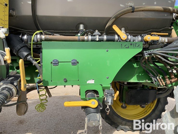 2021-john-deere-r4045-image-9