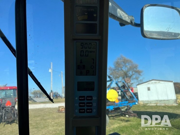 2004-case-ih-mx285-image-49