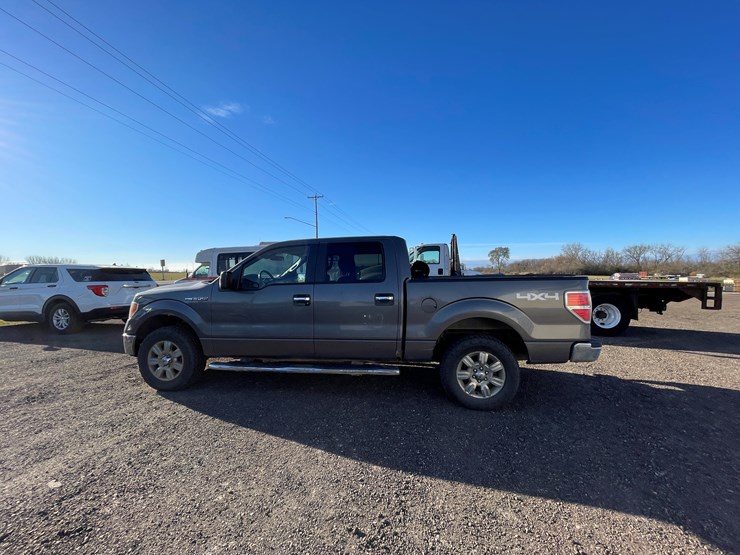 2012-ford-f150-xlt-image-43