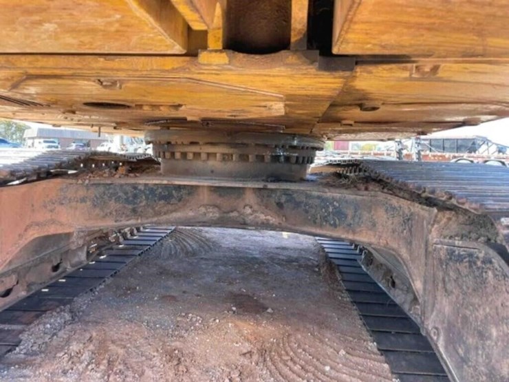 2008-caterpillar-320d-image-14