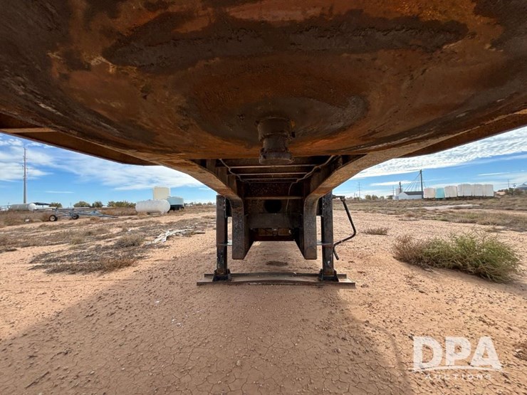 1998-daco-trailer-corp.-dry-tender-trailer-(gp12101,-unit-793)-image-29