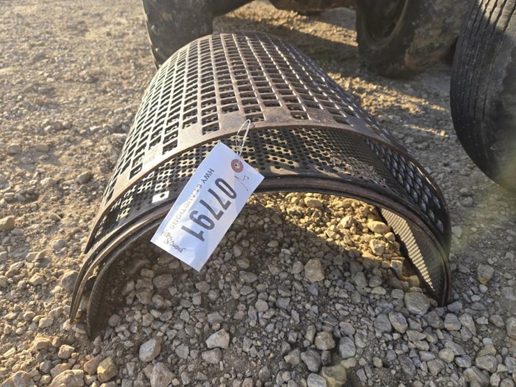 new-holland-355-image-2