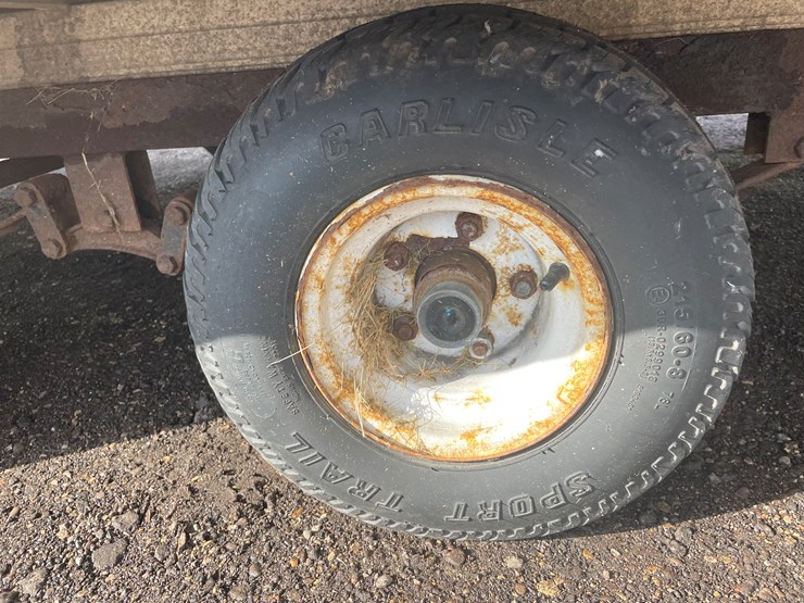 #1093-•-1997-sled-bed-4-place-snowmobile-trailer-(no-title)-image-18