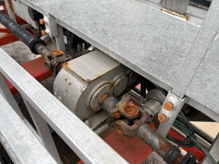 15'-scaffolding-trailer-image-15