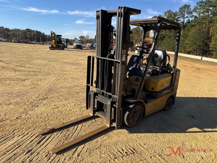 caterpillar-gc25k-image-4