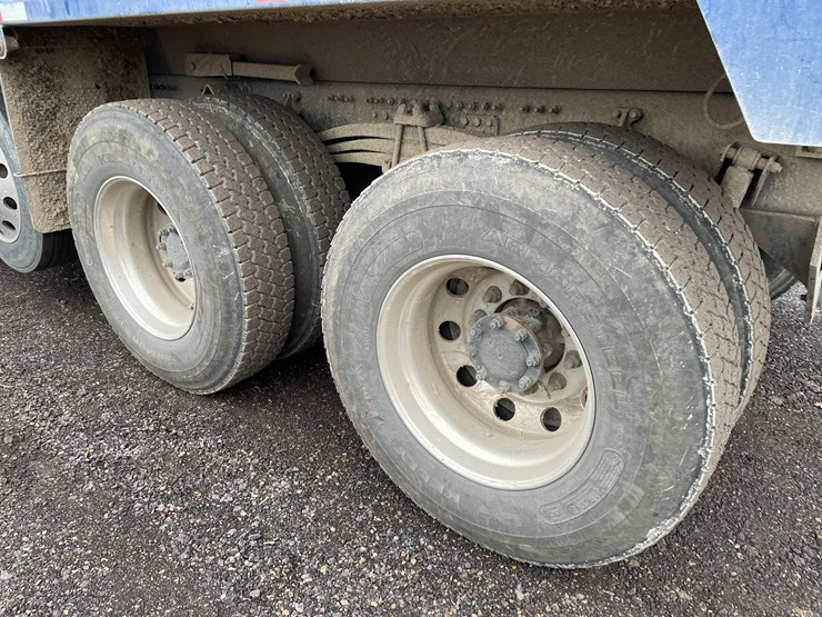 #1059-•-2021-mack-gr104b-quad-axle-dump-truck-(title-in-delay)-image-28