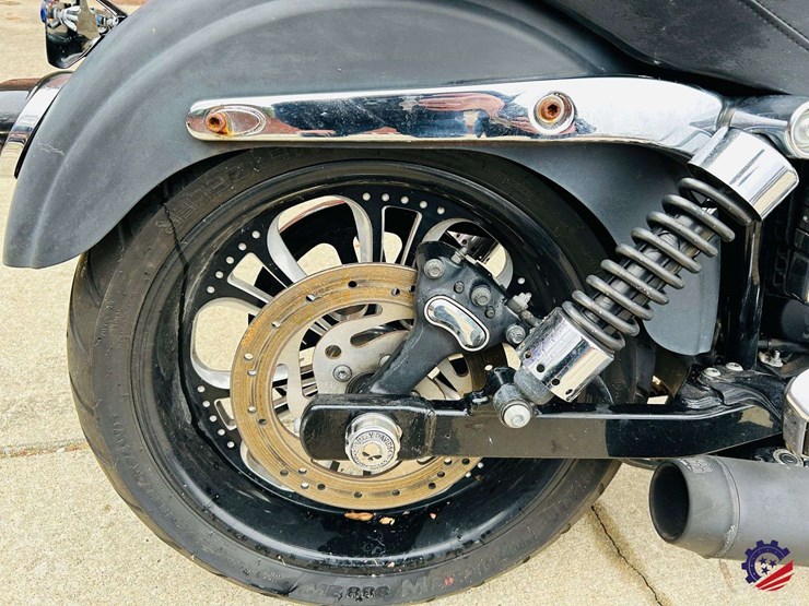 2006-harley-davidson-fxdb-dyna-street-bob-motorcycle-image-28