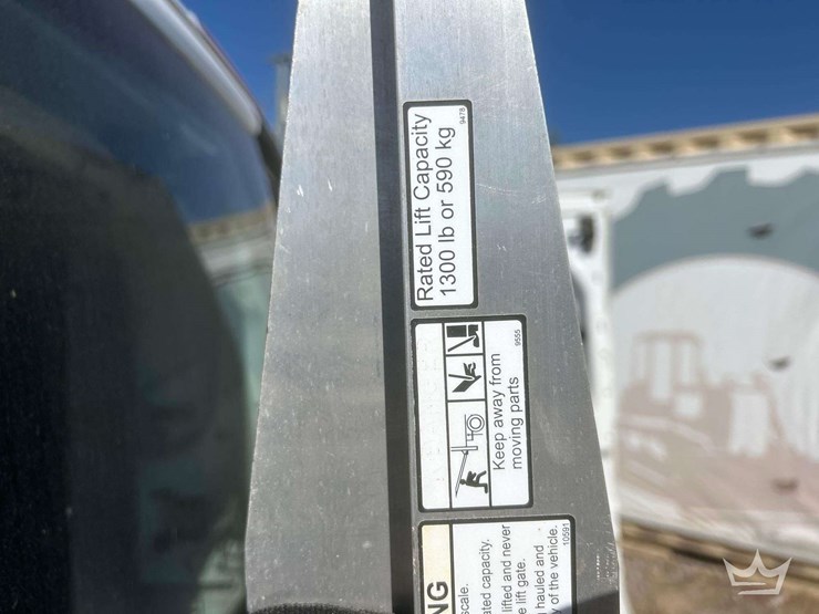 2017-ford-transit-image-29