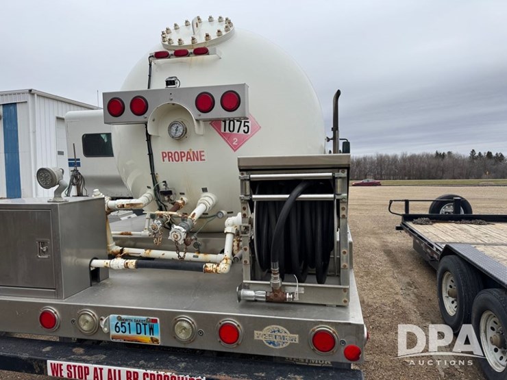 2009-freightliner-lp-truck-(dr12787-unit-5255)-image-7