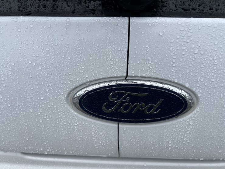 2003-ford-explorer-xlt-image-19