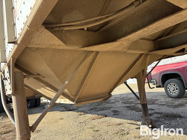 1981-alloy-t/a-grain-trailer-image-16