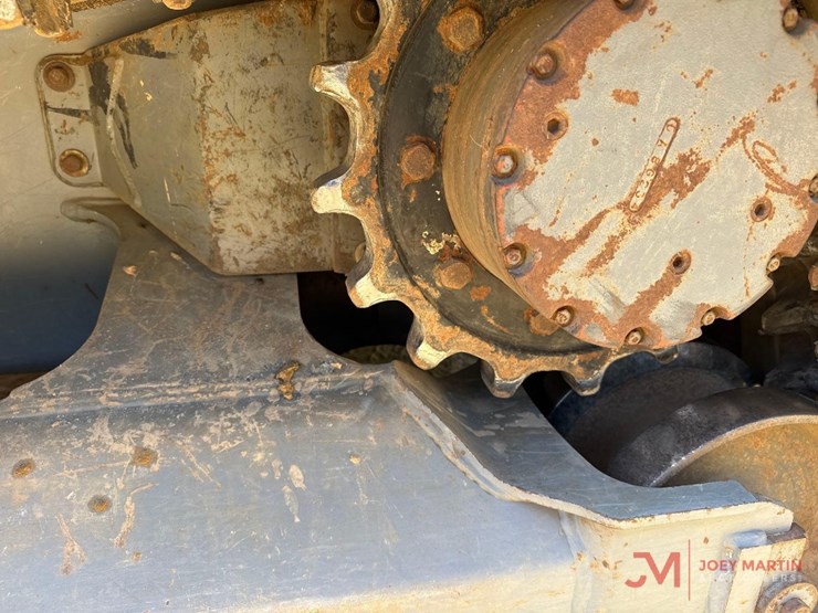 2018-takeuchi-tl12r2-image-9