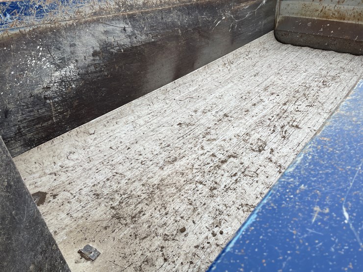 #1059-•-2021-mack-gr104b-quad-axle-dump-truck-(title-in-delay)-image-37