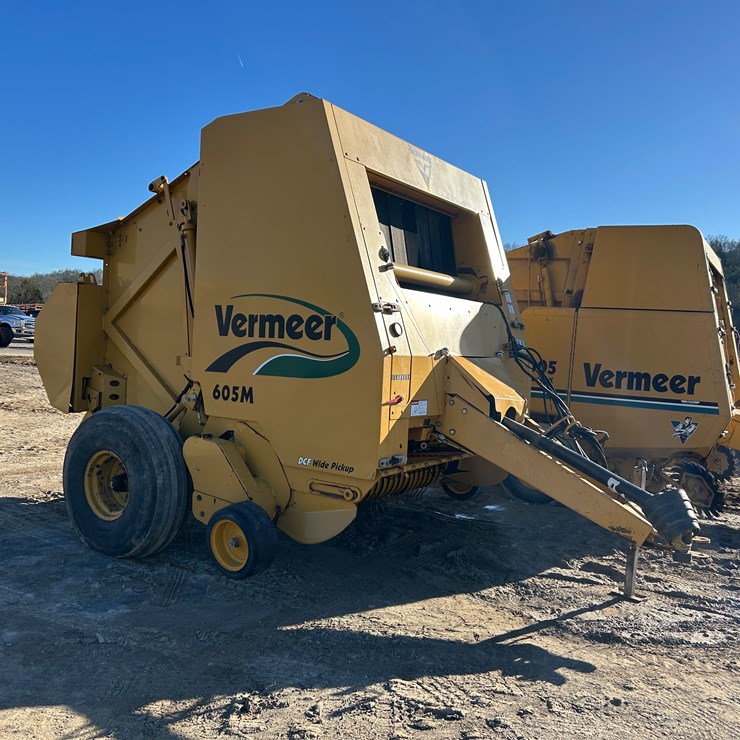 VERMEER 605M