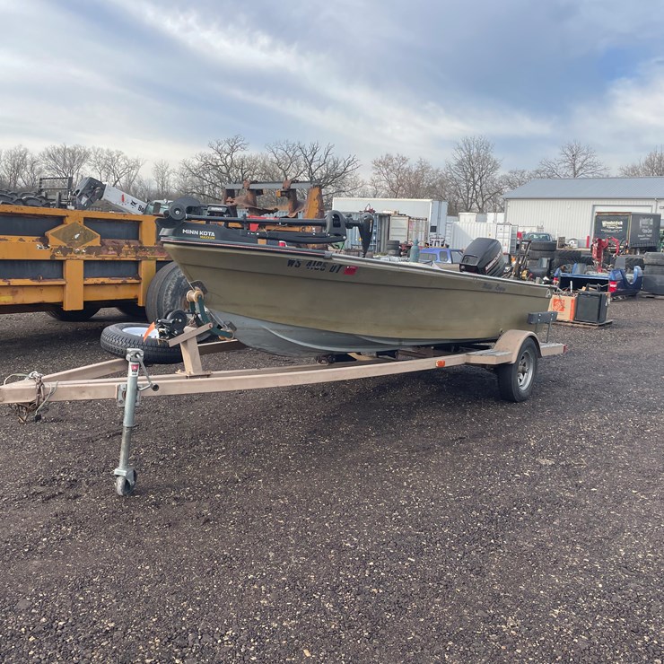 #1060 • 1991 Tuffy Walleye Rampage 15' Fishing Boat (Has Reg. Card)