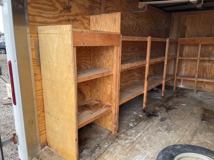 #1089-•-12'-single-axle-enclosed-trailer-(has-wi-title)-image-14