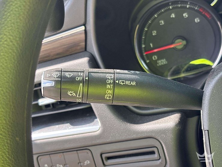 2021-chevrolet-tahoe-image-16