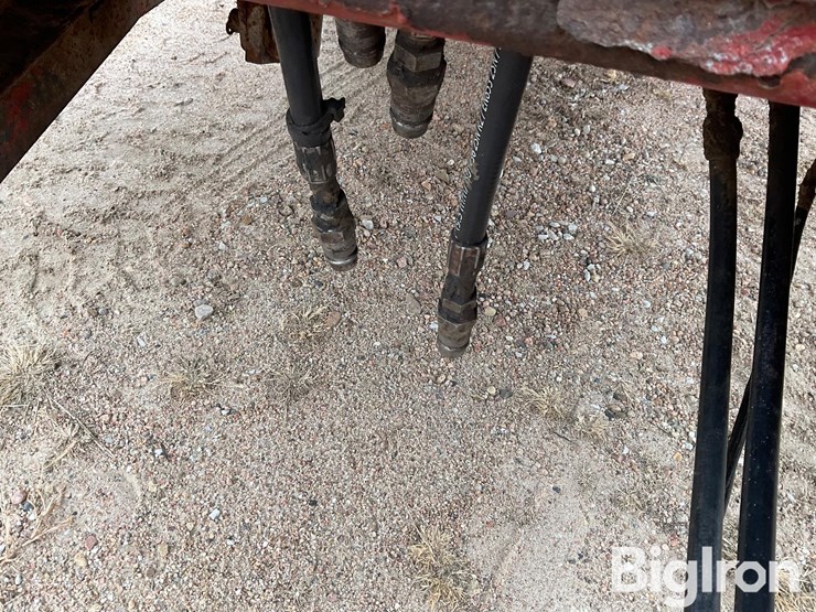 new-holland-3118-image-12