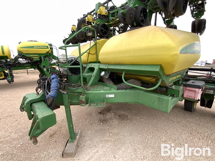 2010-john-deere-dr18-image-12