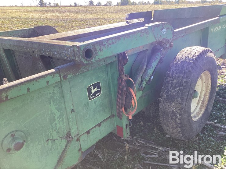 john-deere-450-image-19