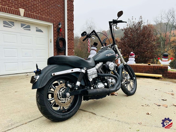 2006-harley-davidson-fxdb-dyna-street-bob-motorcycle-image-5