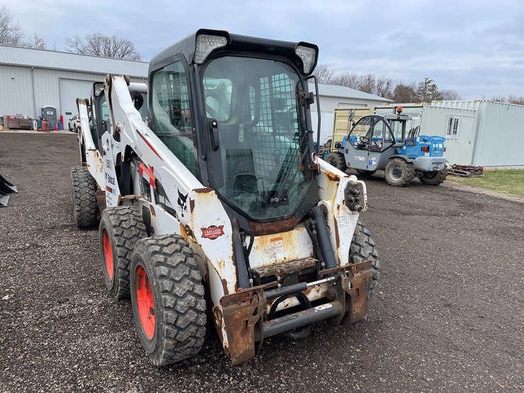 2015-bobcat-s590-image-3