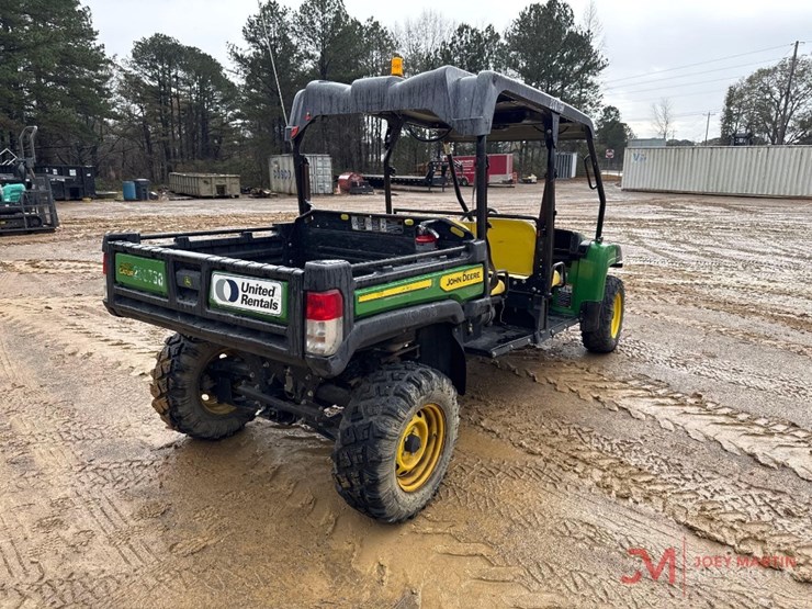 john-deere-gator-image-3