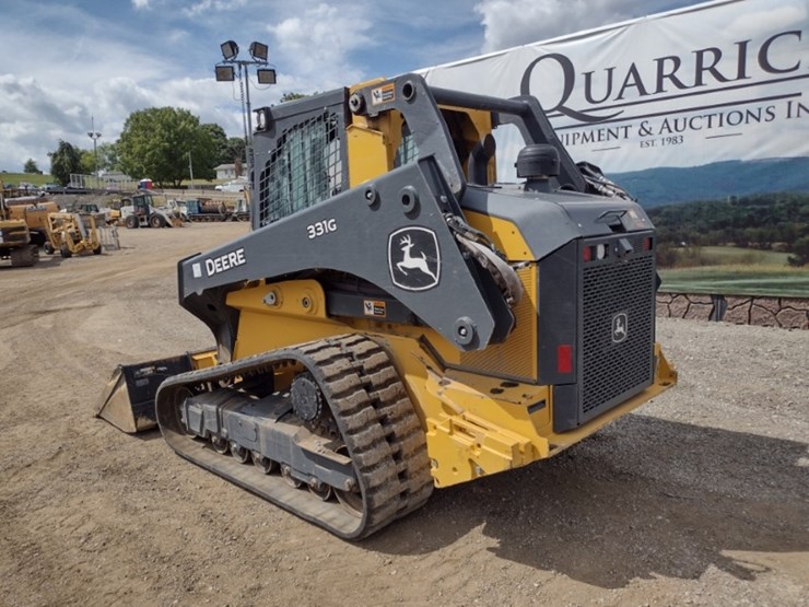 deere-331g-image-40