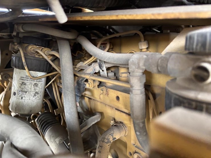 caterpillar-cb-434c-image-34