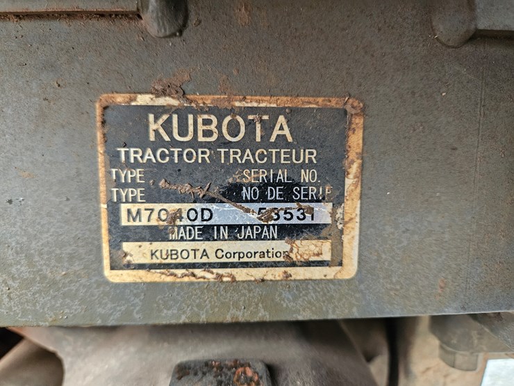 2008-kubota-m7040-image-22