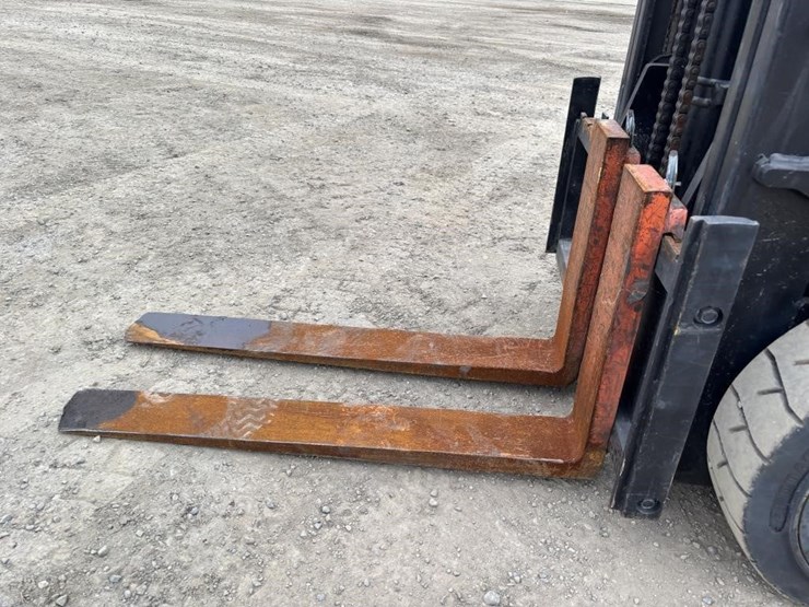 2007-toyota-8fgcu20-image-9