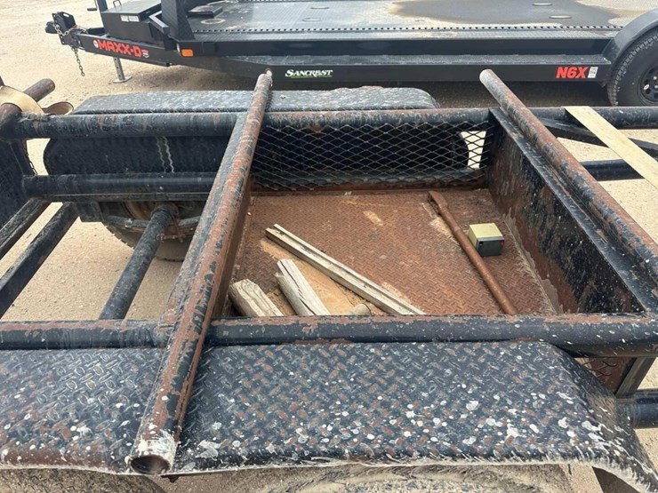 2012-big-tex-pipe-trailer-image-6