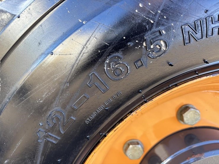 2017-case-586h-image-19