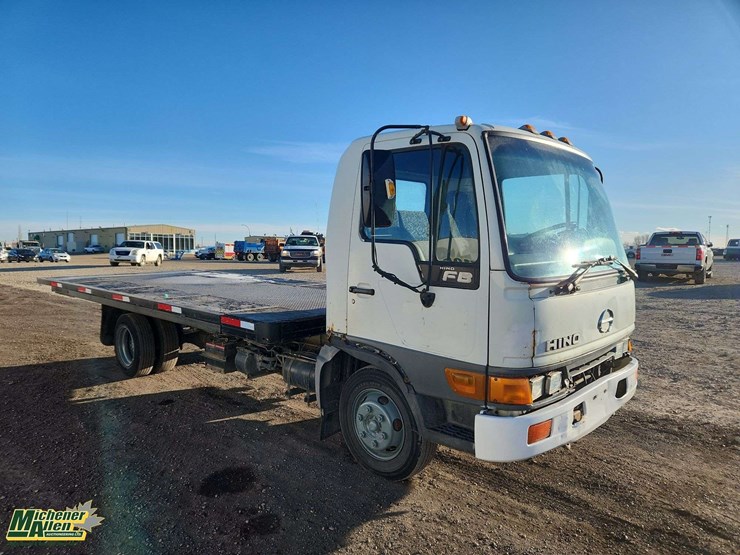 2004-hino-fb1817-image-6