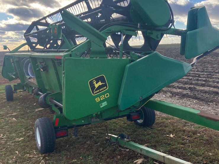 john-deere-920-image-2