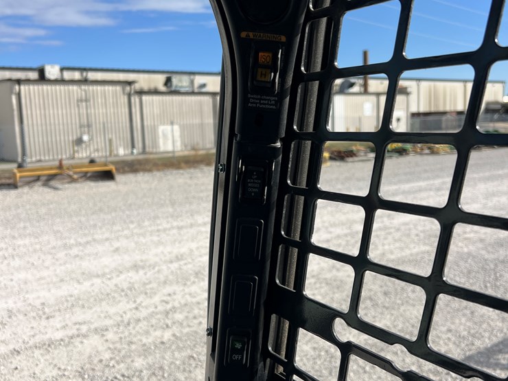 bobcat-t770-image-10