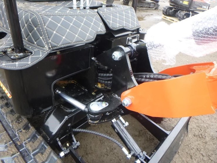 2025-tpm-18bs-hydraulic-excavator-image-17