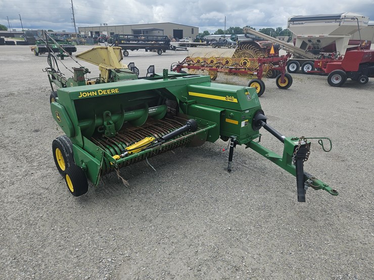 2019-john-deere-348-image-1