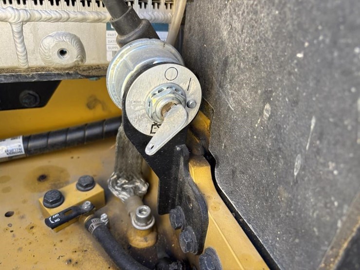 2021-caterpillar-302.7cr-image-48